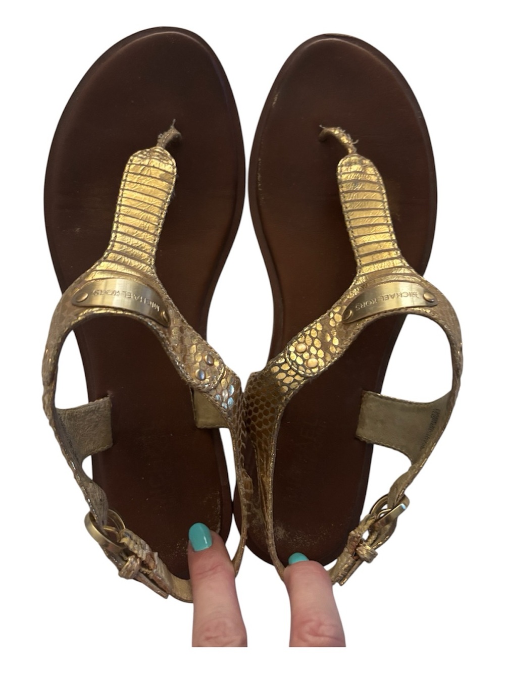 MICHAEL Michael Kors MK Plate Gold Snake Embossed Leather Thong Sandals Sz 10